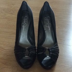 Jessica Simpson black leather peep toe pump